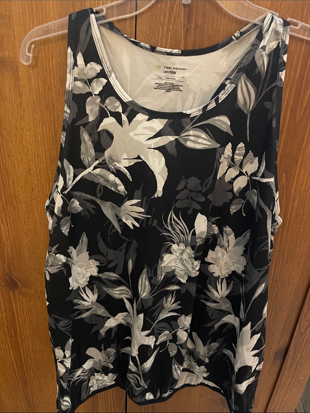 tek gear Black and White Floral Scoop Neck Tank